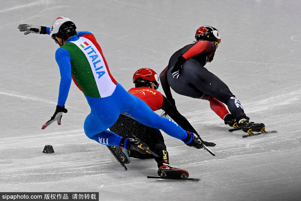 LPL-包含超级杯巅峰对决！东海火箭队惊险晋级齐鲁赤兔队，网球赛场再起波澜；本土核心状态回升的词条