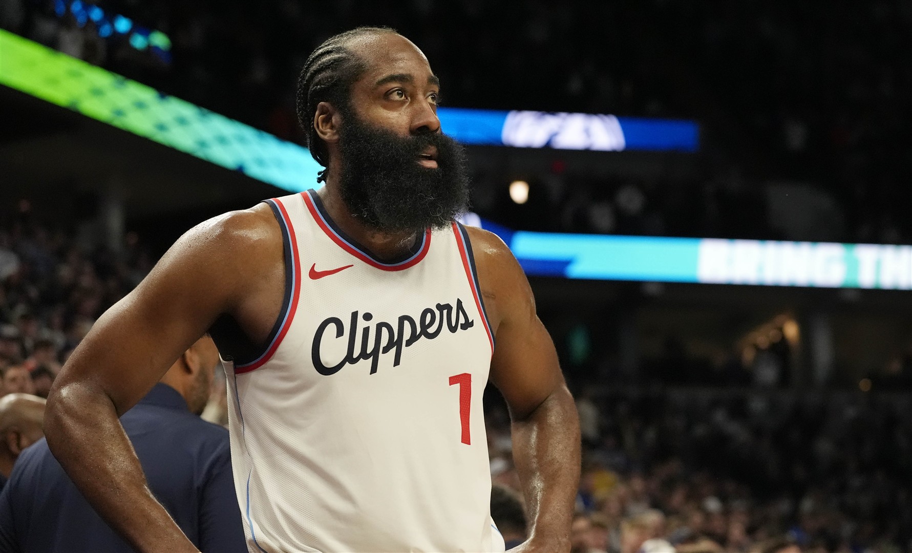 LOL-关于哈登回归赛场，突破纪录首场状态亮眼，G2观众沸腾！的信息